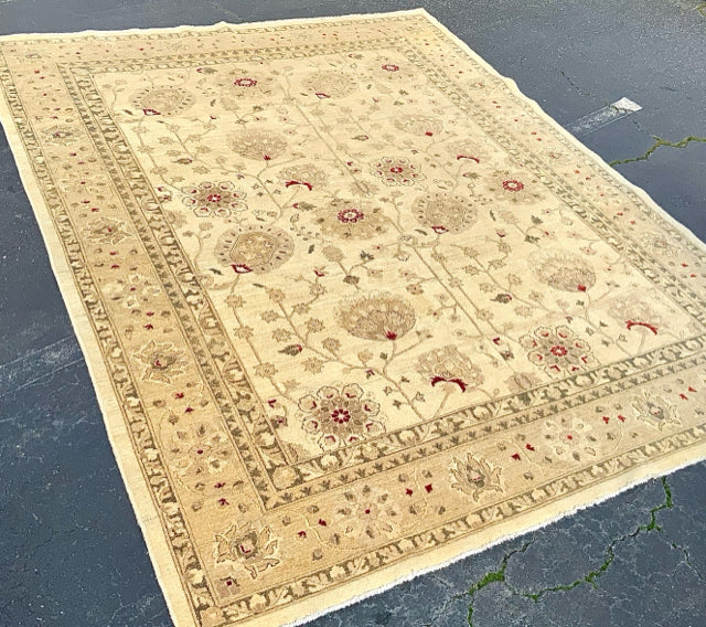 Handmade Neutral Wool Rug with Maroon Accents 9'x12'